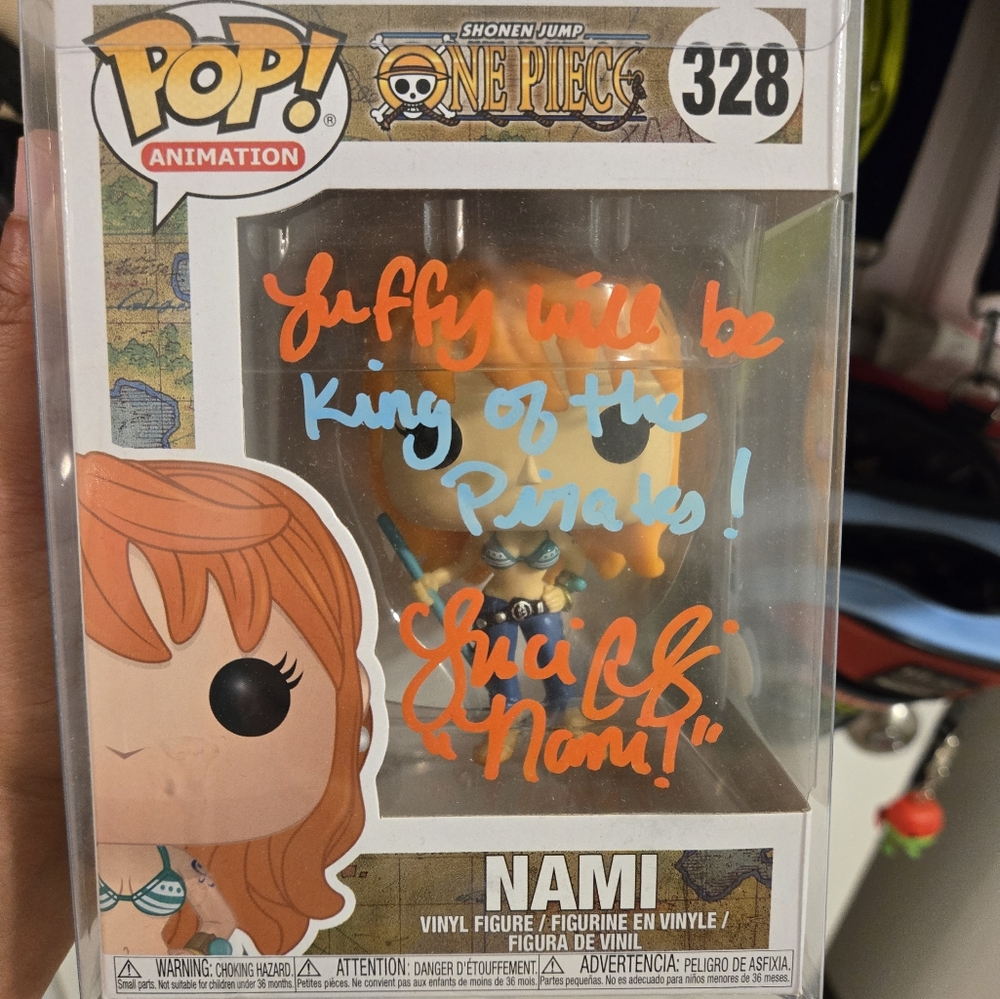 Nami signed one pc funko